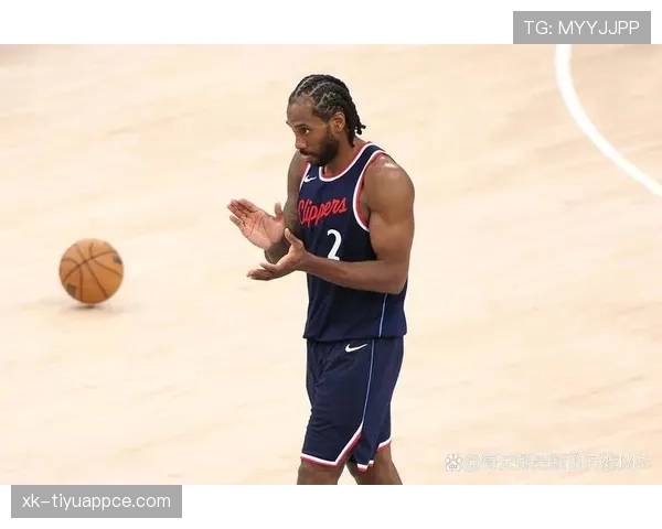 伦纳德较库里更擅长无球切入，投篮构成更平衡